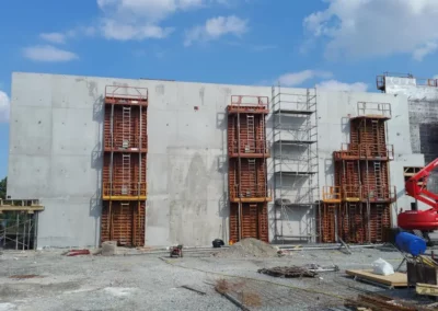 Construction d'un Mur d'Escalade